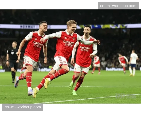 战术复盘:阿森纳如何用高压逼抢遏制利物浦攻势 战术复盘:阿森纳如何用高压逼抢遏制利物浦攻势