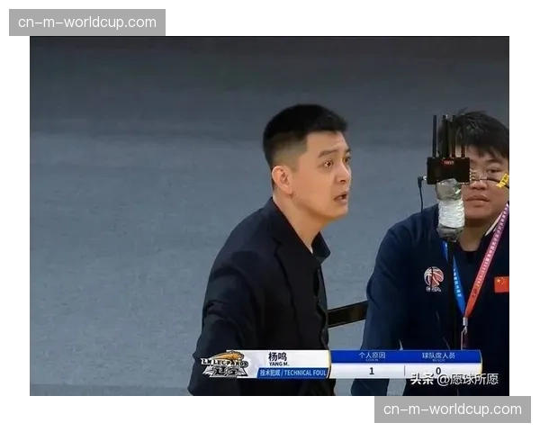 杨鸣确认赵继伟可以出战半决赛，强调防守是晋级关键